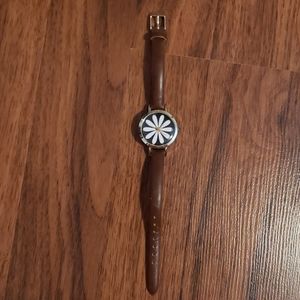 Daisy watch